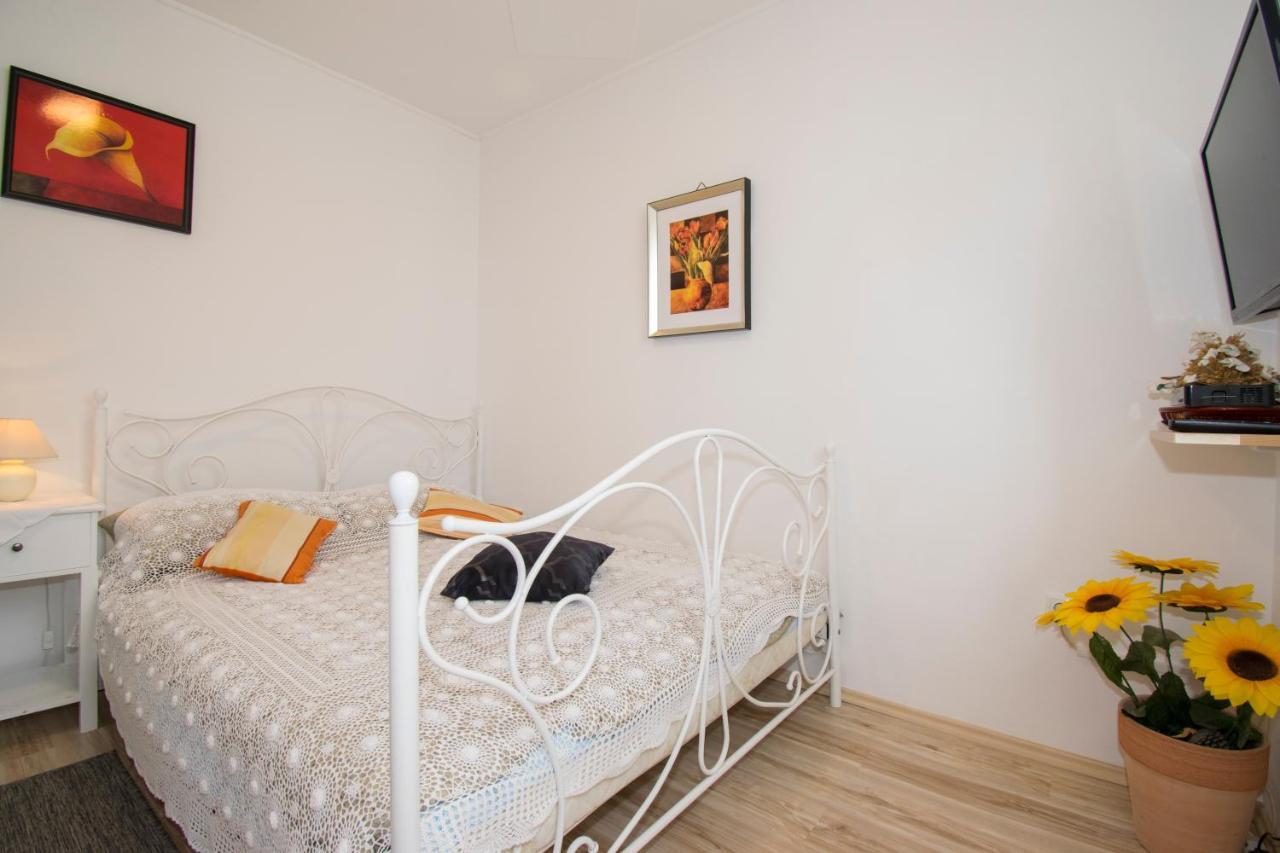 Studio Gabi, Premantura Apartman Kültér fotó