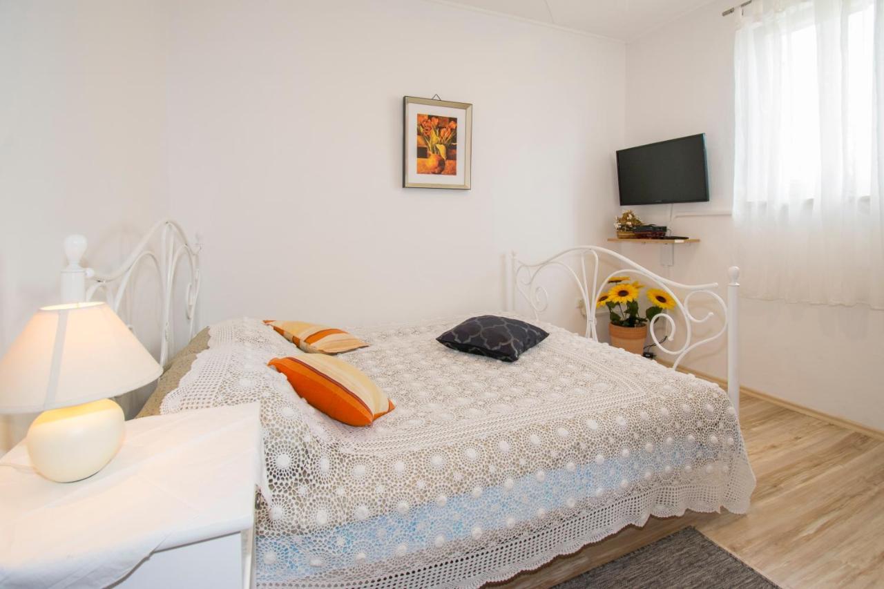Studio Gabi, Premantura Apartman Kültér fotó